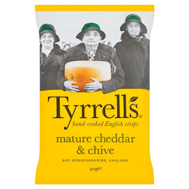 Tyrrells Mature Cheddar & Chive Crisps 40g