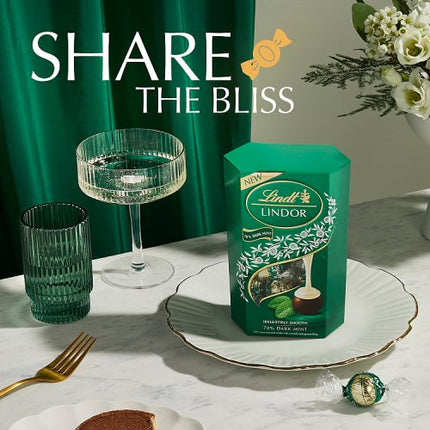 Lindt Lindor Dark Mint Cornet 200g