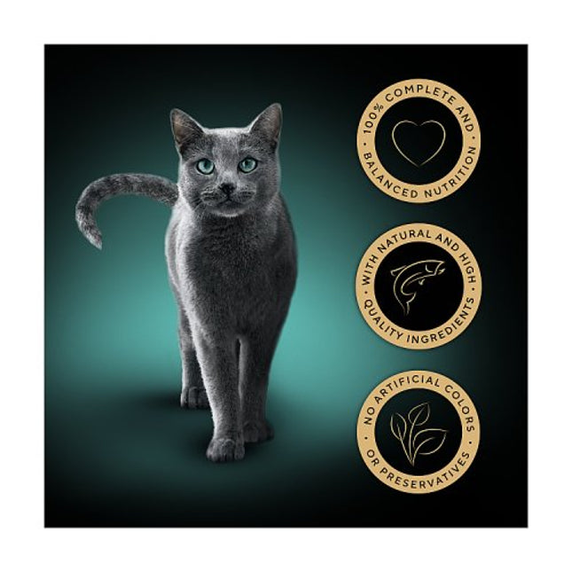 SHEBA Fine Flakes Cat Tray with Salmon in Jelly 85g